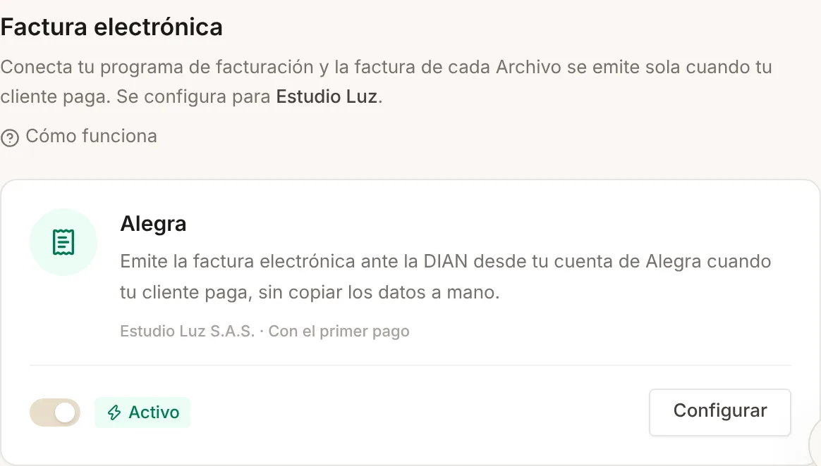 Sección Factura electrónica en Integraciones con la tarjeta de Alegra conectada y activa