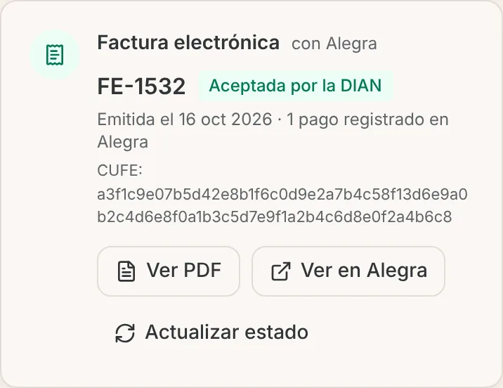 Tarjeta Factura electrónica emitida con número, Aceptada por la DIAN, CUFE y los botones Ver PDF, Ver en Alegra y Actualizar estado