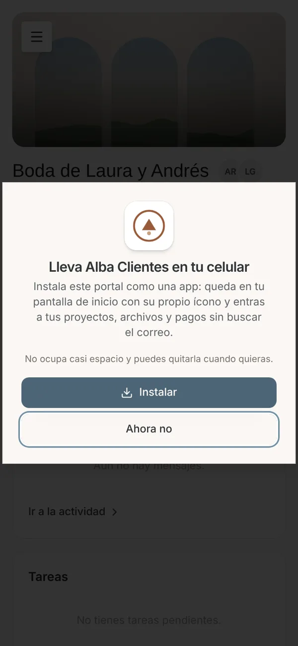 Aviso en el celular para instalar la app del negocio, con su ícono, la explicación y los botones Ahora no e Instalar