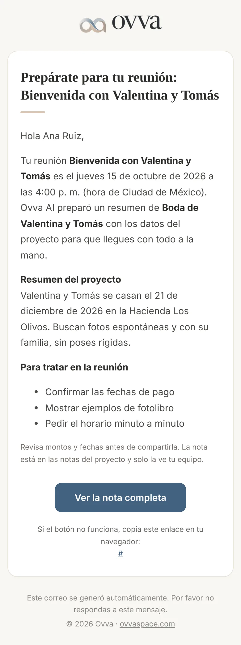Correo «Prepárate para tu reunión» con el resumen del proyecto, los puntos para tratar y el botón Ver la nota completa