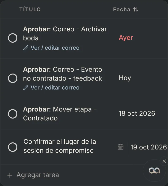 Tareas por aprobar en el celular en modo oscuro