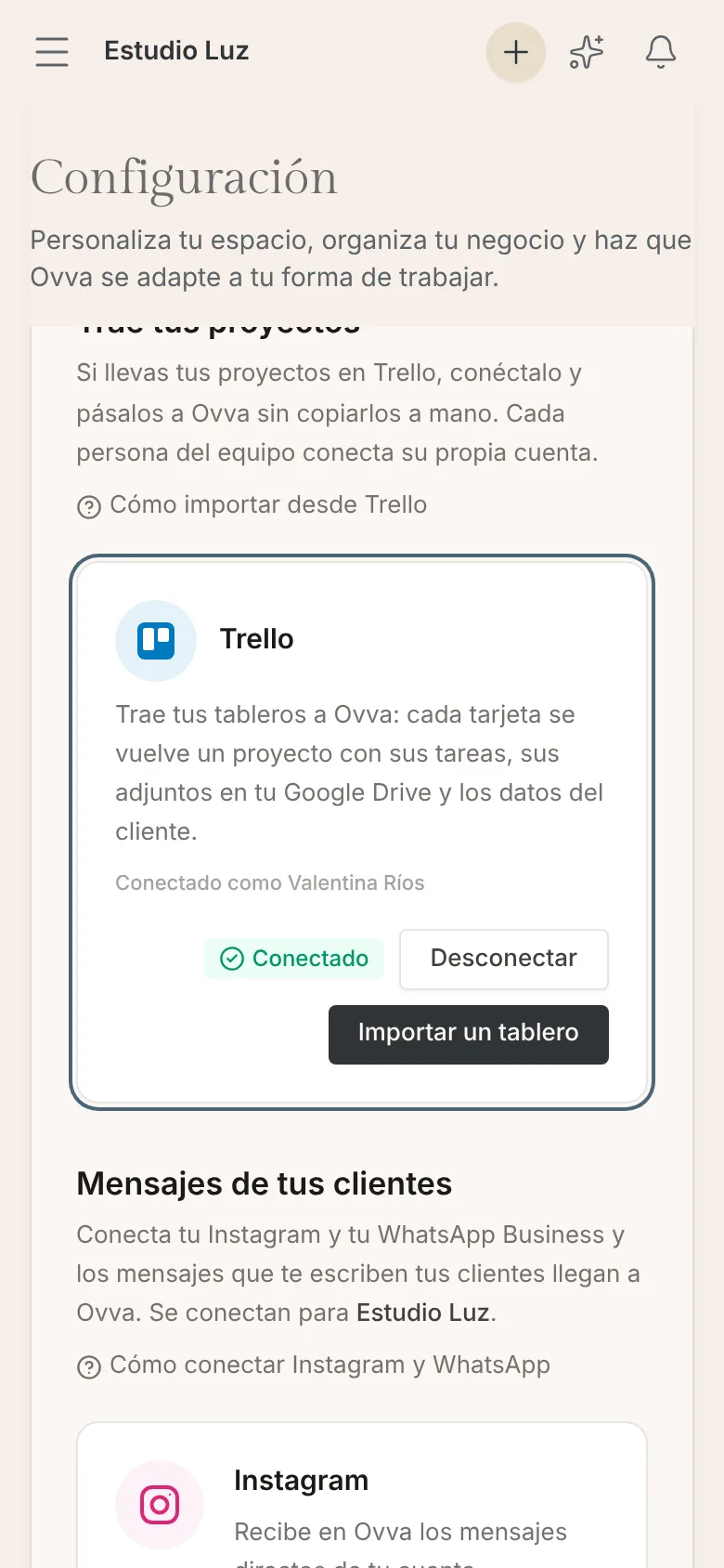 Tarjeta de Trello en Integraciones, conectada, con los botones Desconectar e Importar un tablero